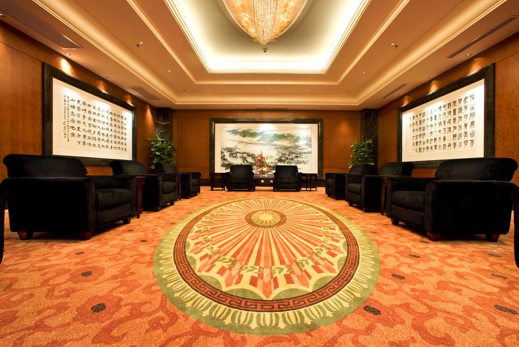 Merryland Traders Hotel Changshu Экстерьер фото