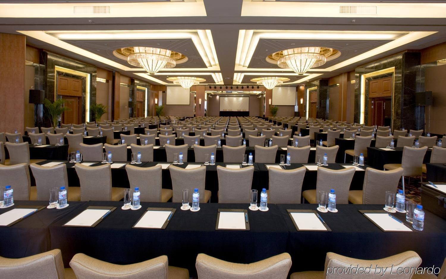Merryland Traders Hotel Changshu Экстерьер фото